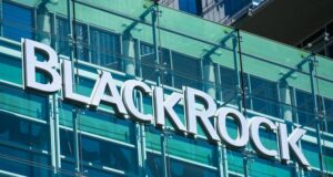 BlackRock’s Bitcoin Options approval enhances liquidity and risk management, offering new opportunities for institutional investors and sophisticated traders.