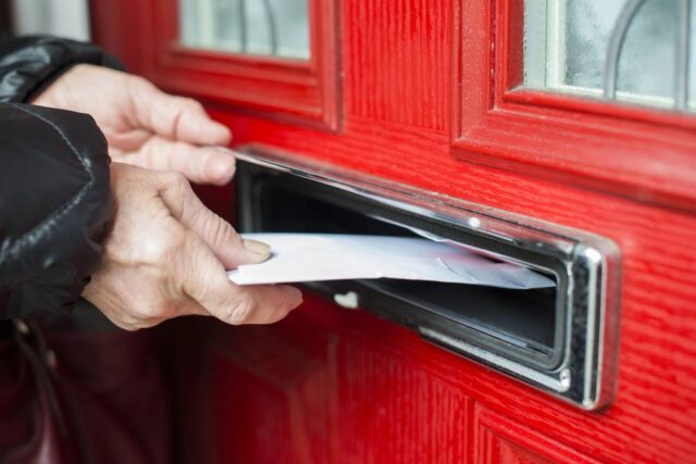 Ledger and Trezor Seed Phrase Scam Targets Users Through Mail Campaign