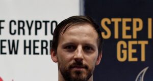 Bartek Zielinski, Kryptoekipa