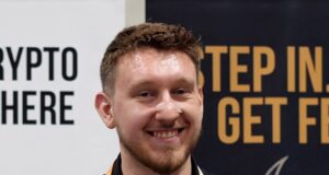 Maciej Sienko, Tapit